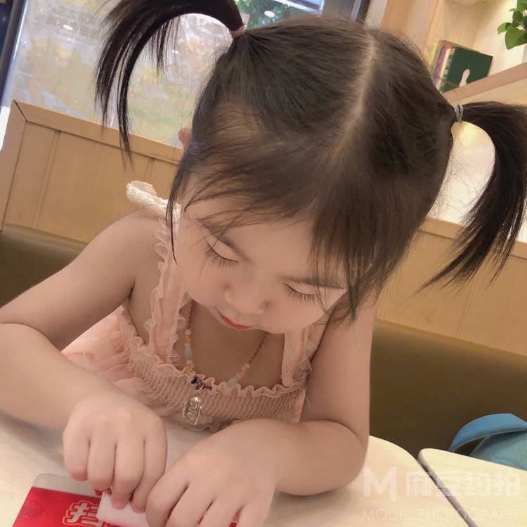 商务模特
