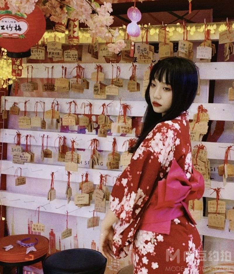 和服模特