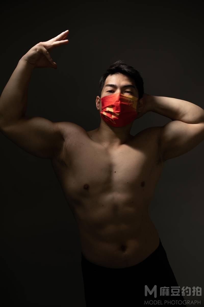 黑白模特