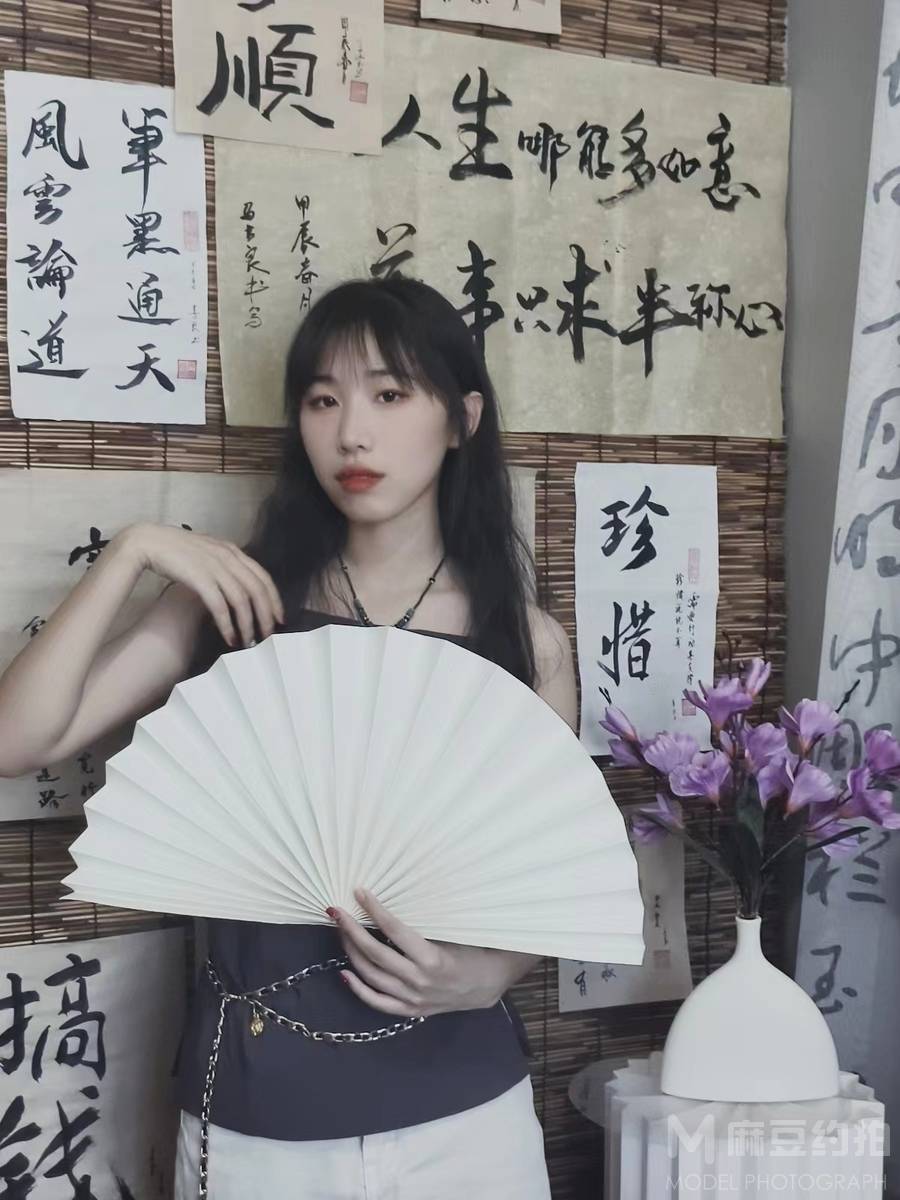 清新模特