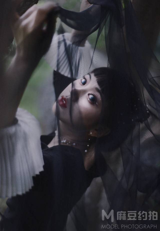 暗黑模特
