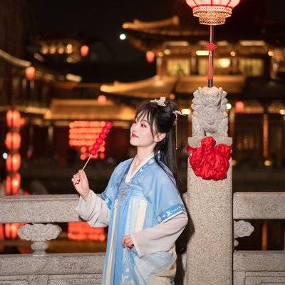 汉服模特