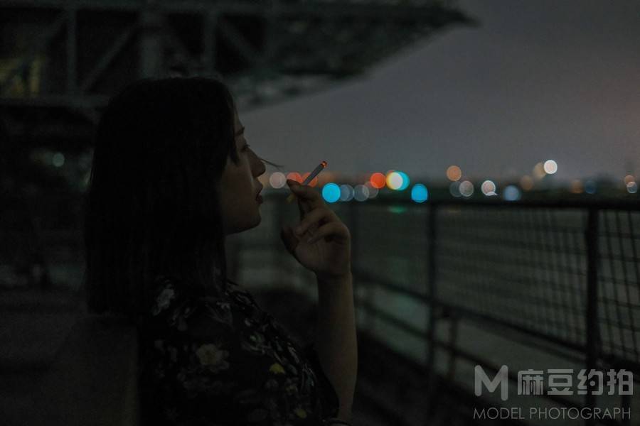 胶片模特