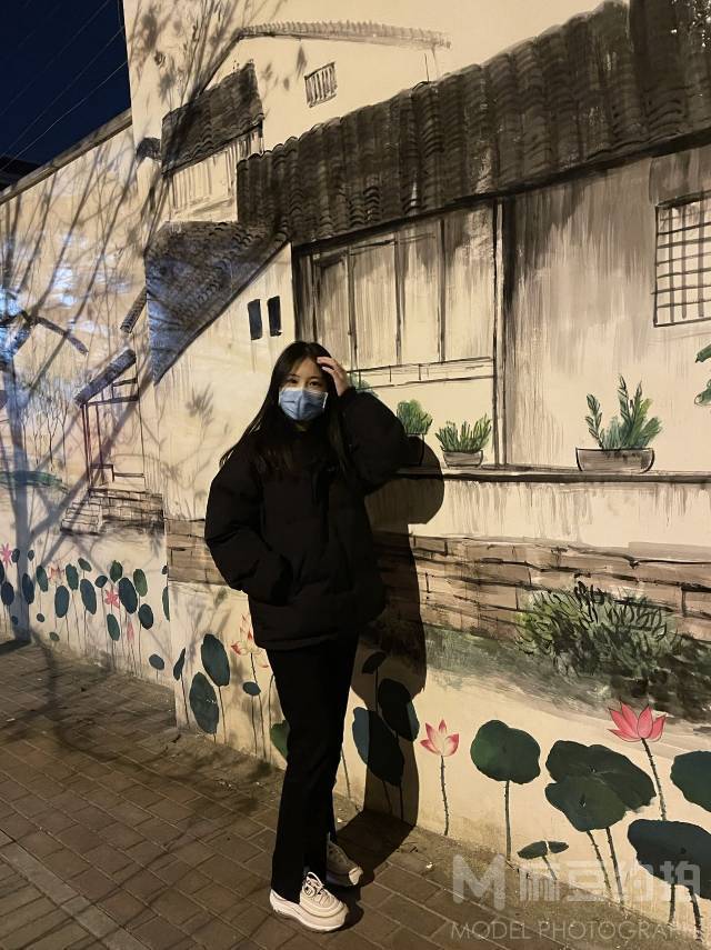 校园模特
