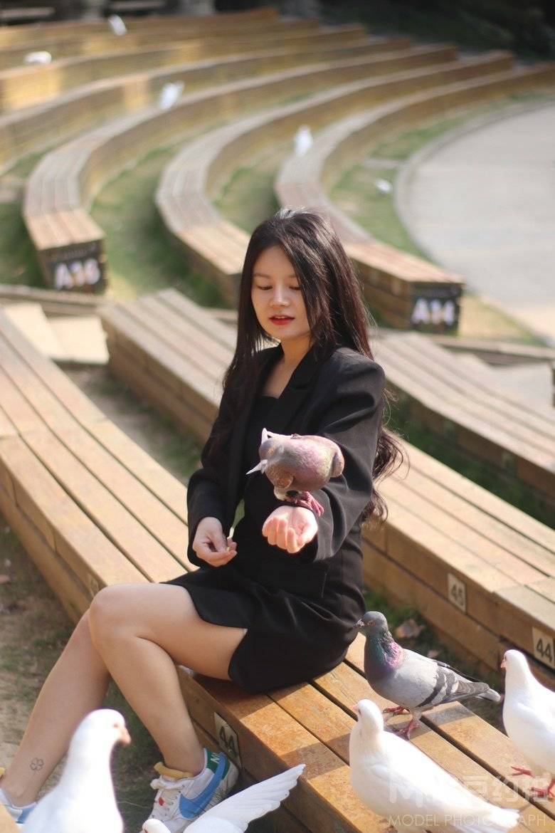 妆容模特