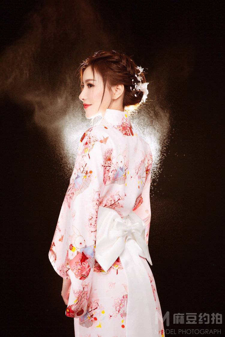 和服模特