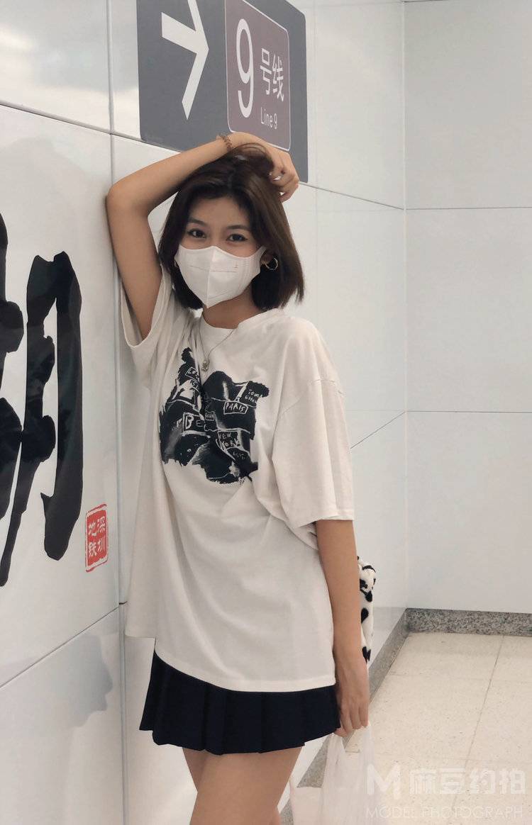 校园模特