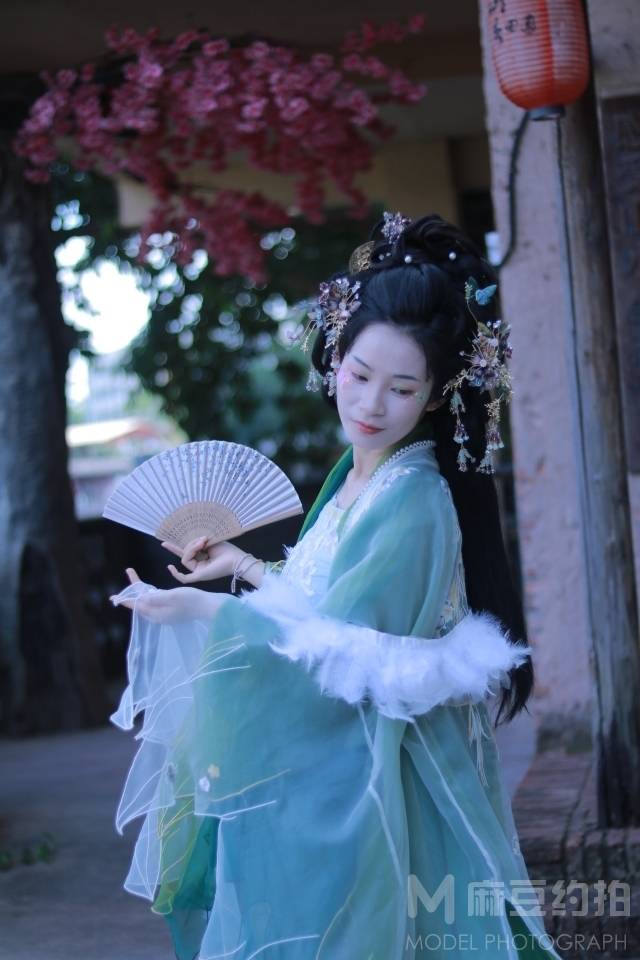 民国模特