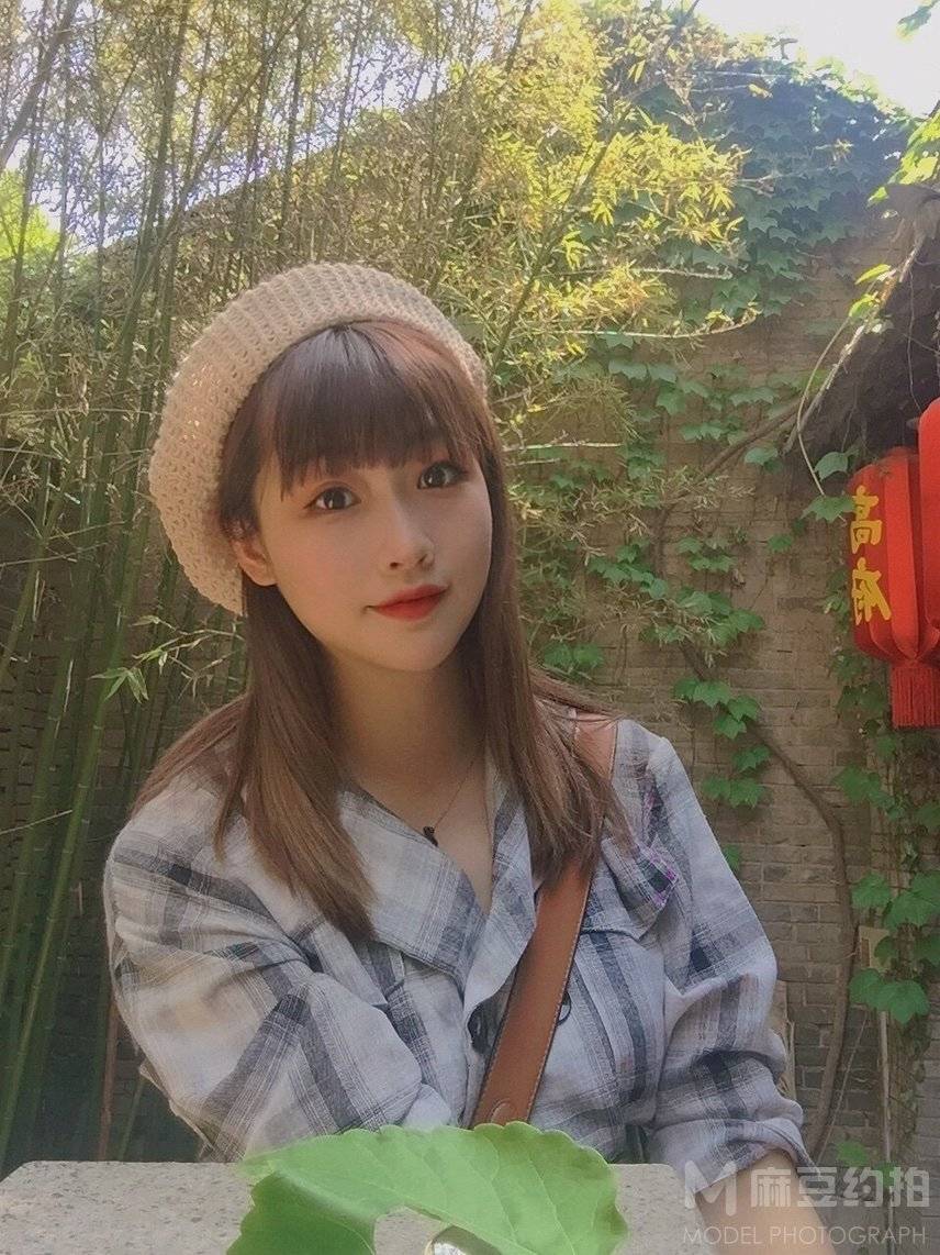 纪实模特