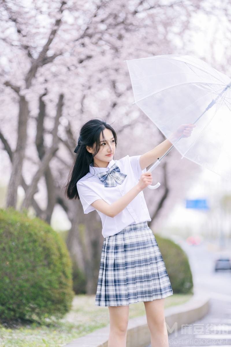 清新模特