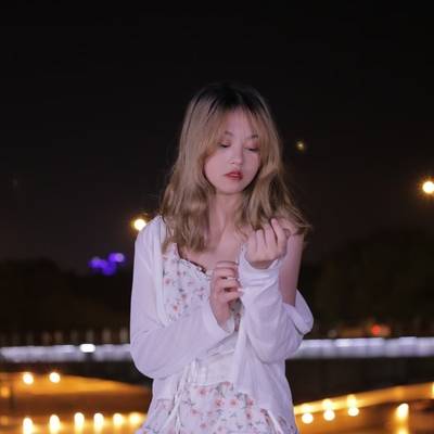 夜景模特