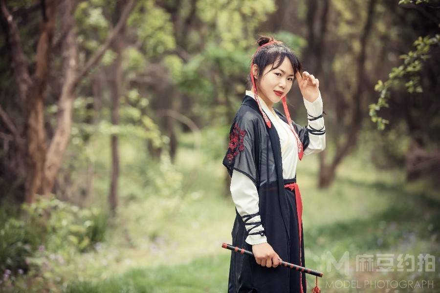 汉服模特