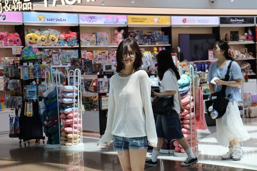 校园模特