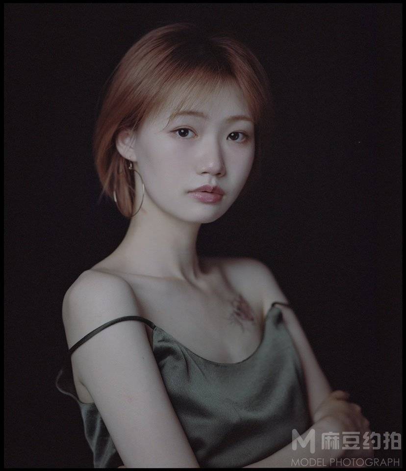 胶片模特