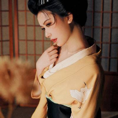 和服模特