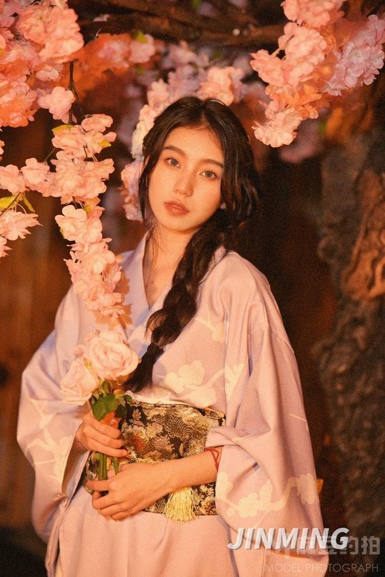 和服模特