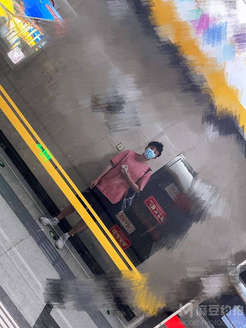 清新模特