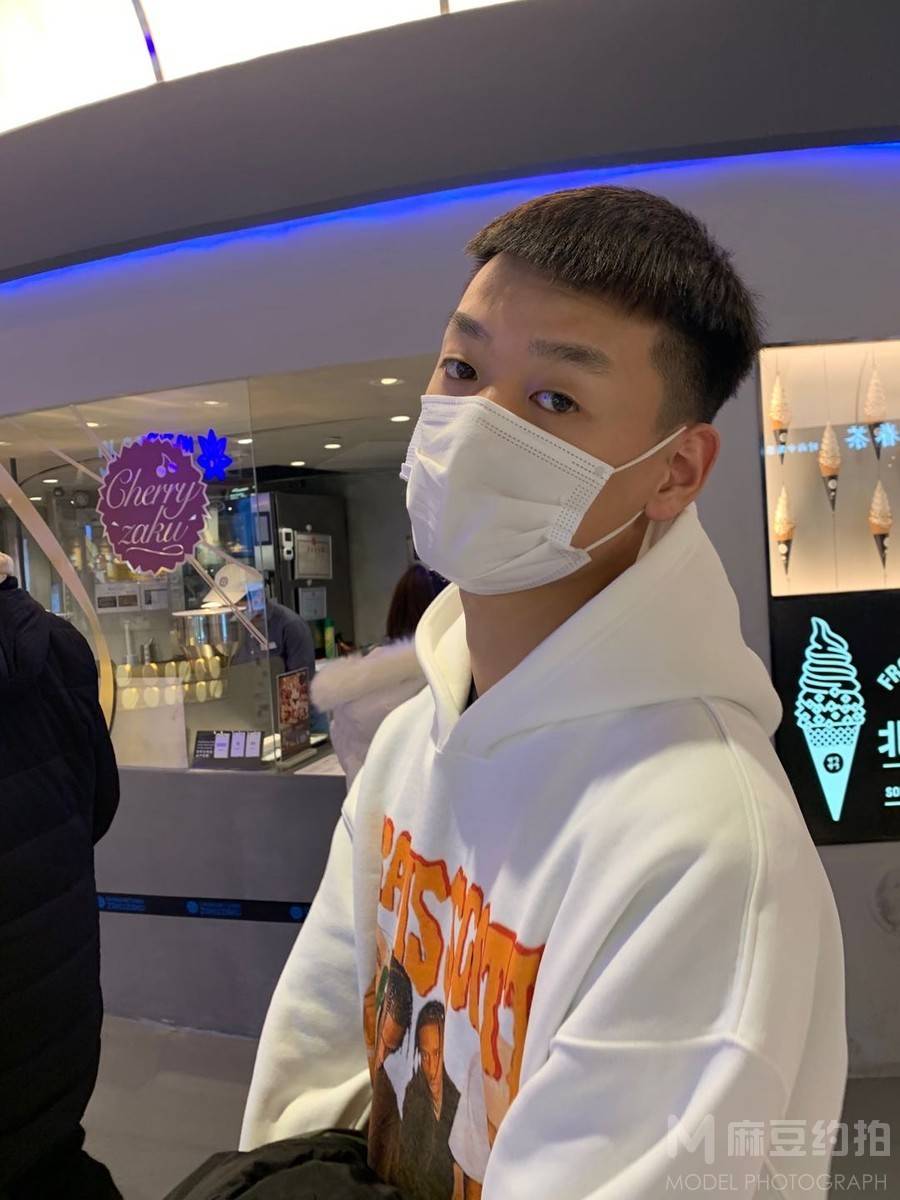 情侣模特