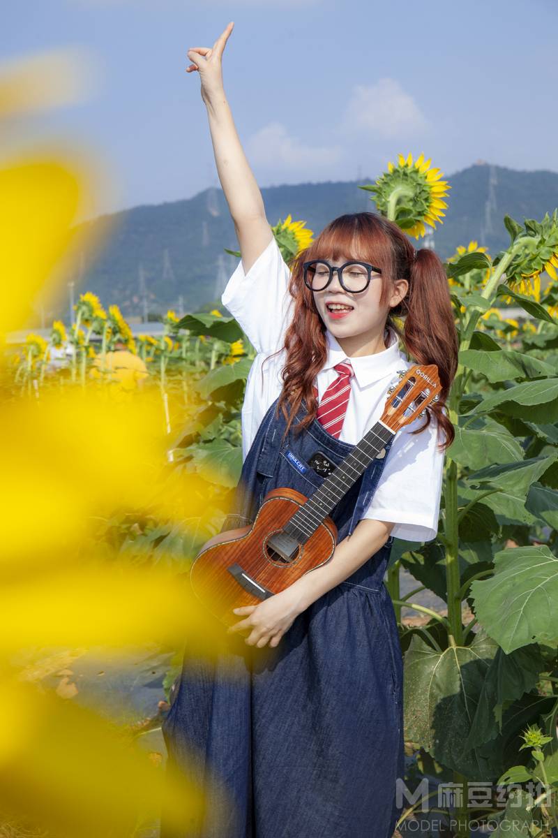 校园模特
