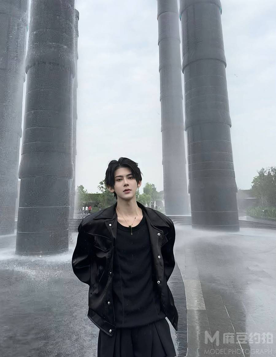 暗黑模特