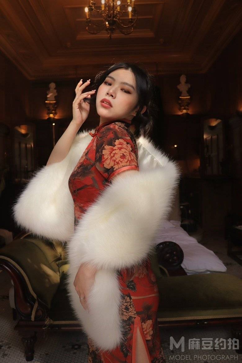 胶片模特