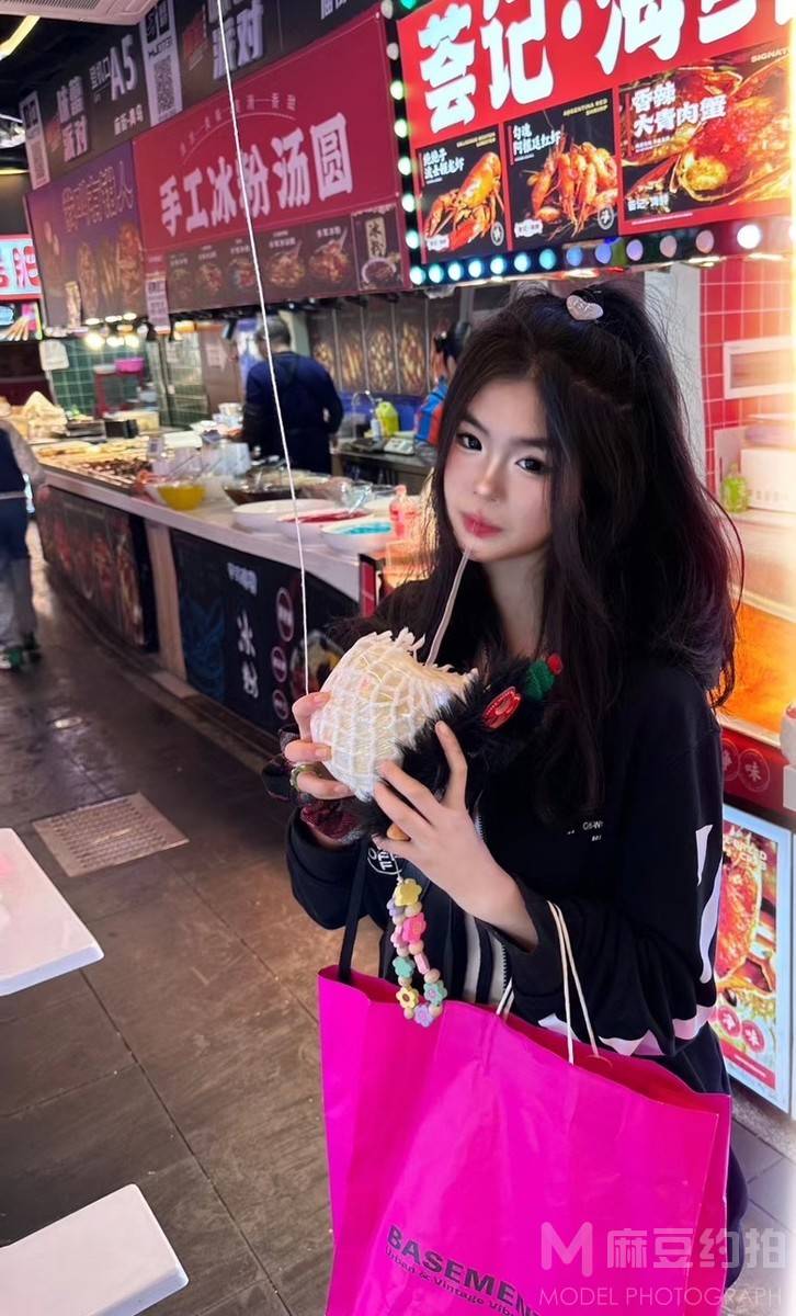 胶片模特