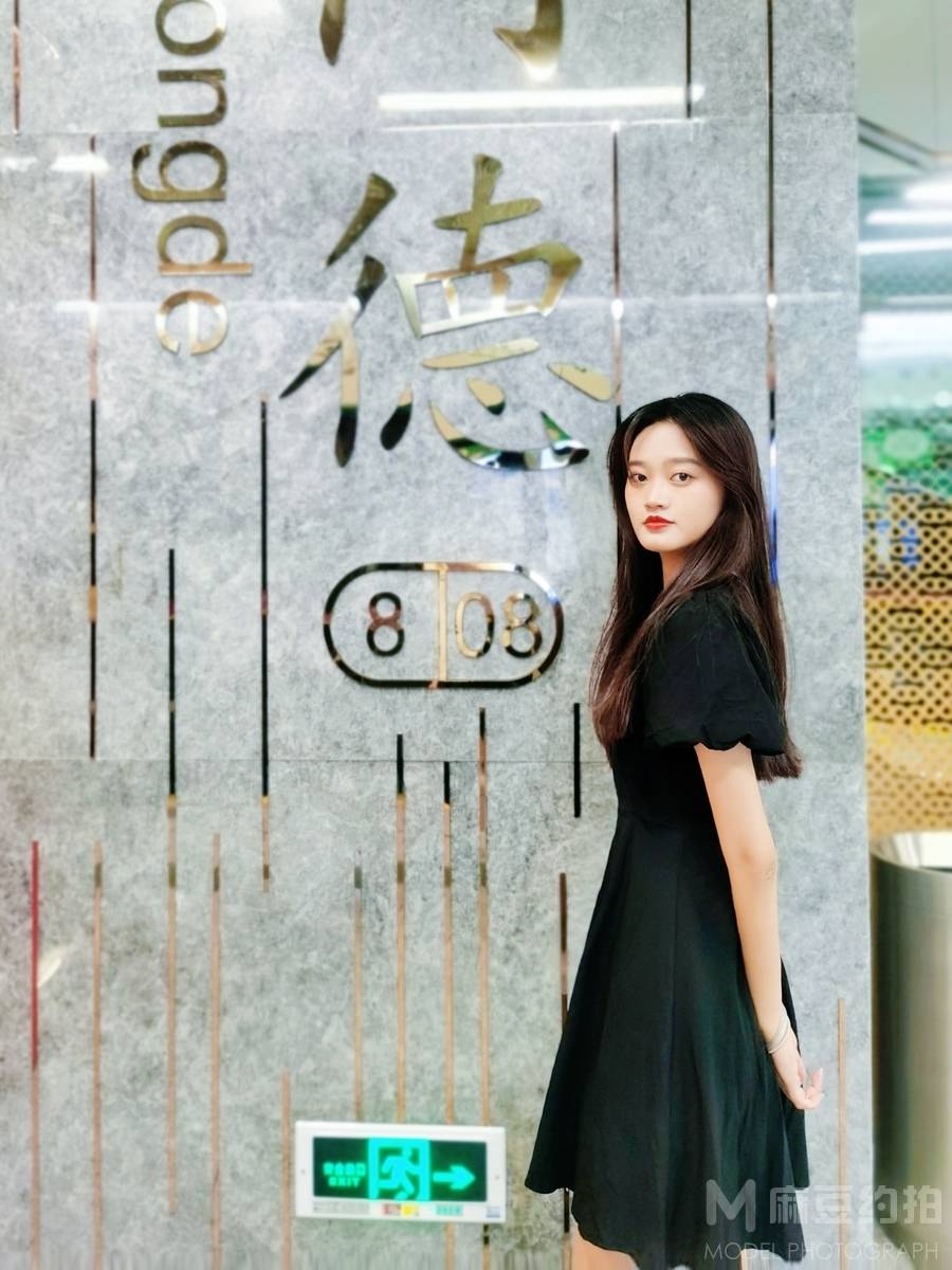 商务模特