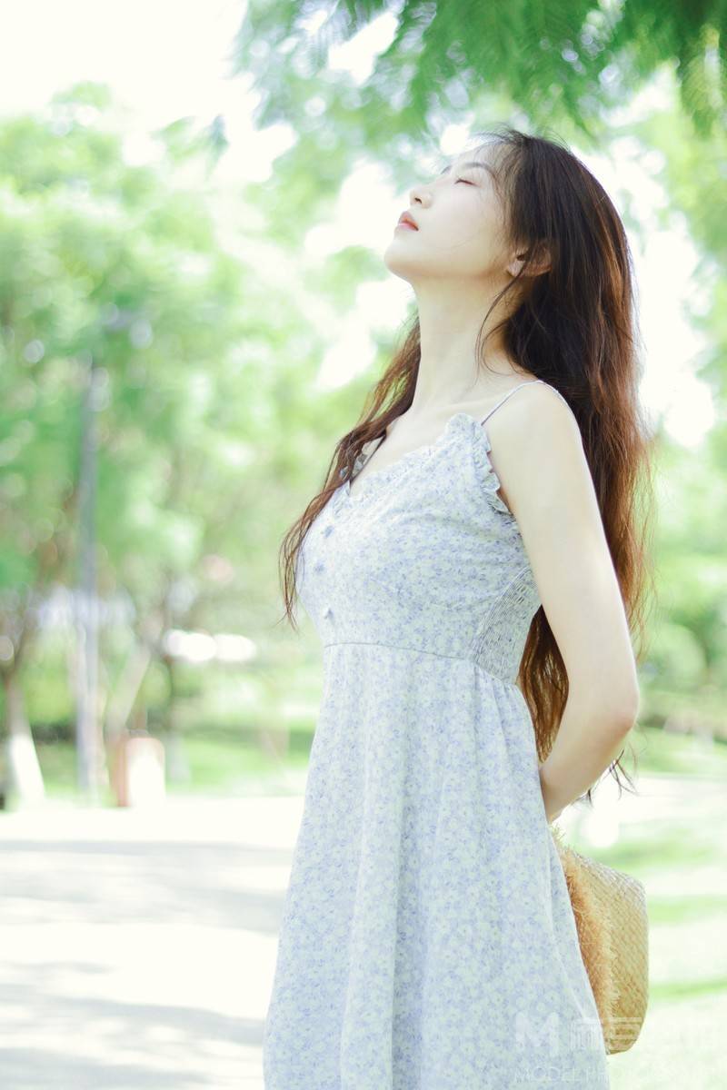 清新模特
