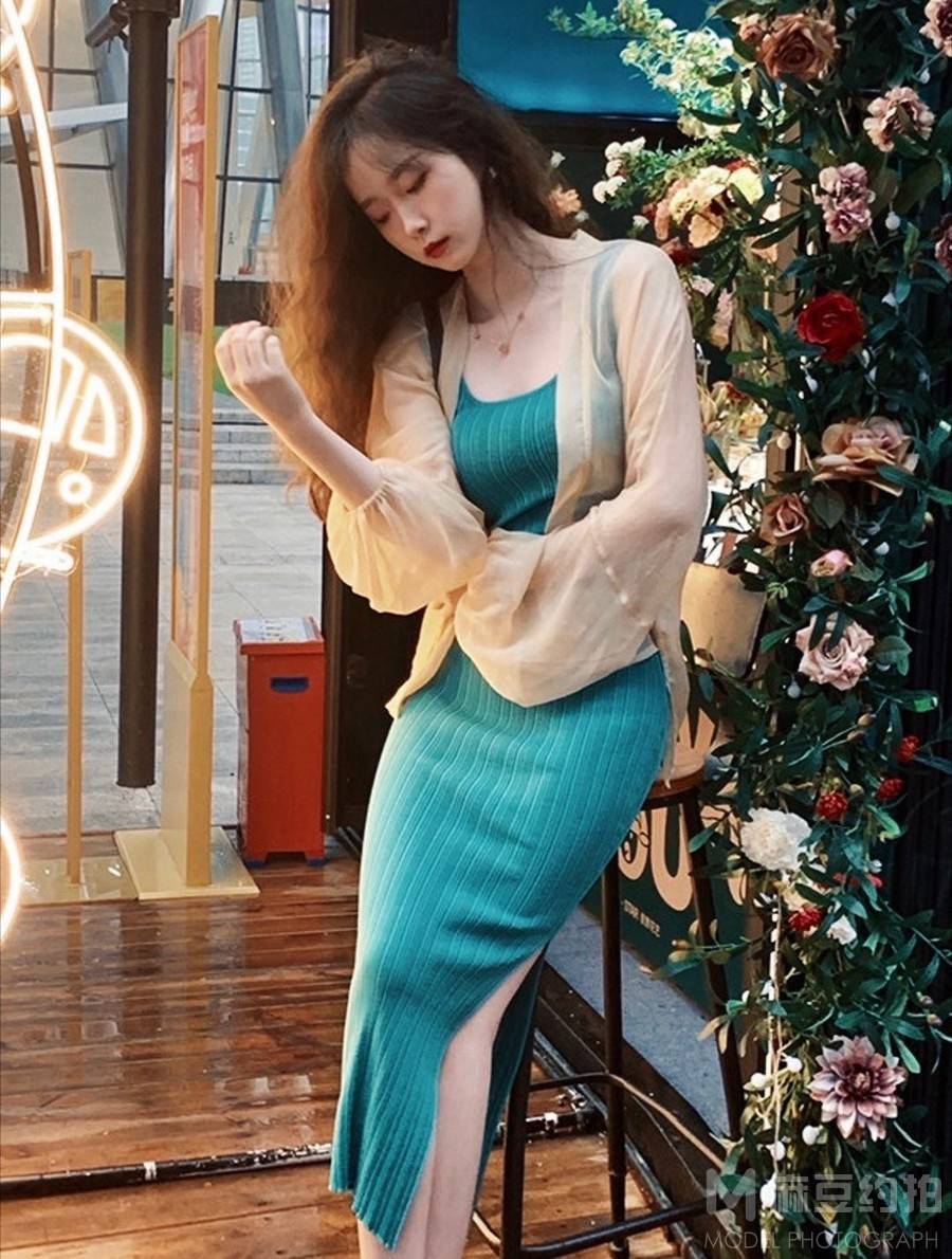 妆容模特