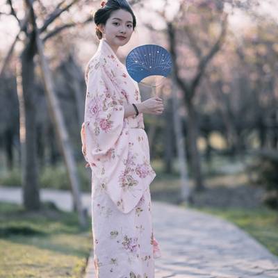 和服模特