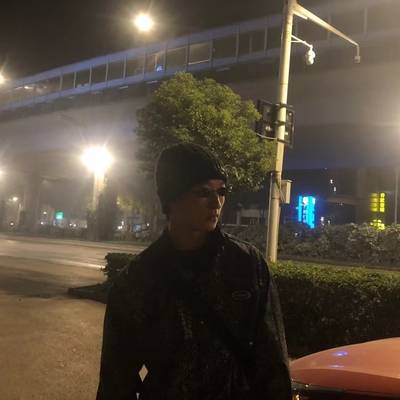 黑白模特