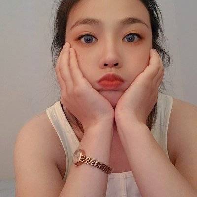 黑白模特