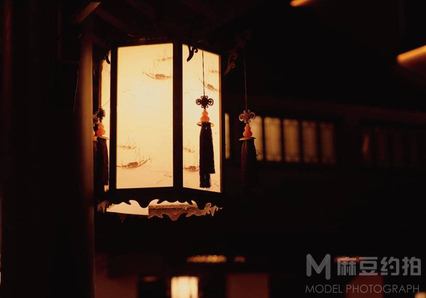 夜景模特