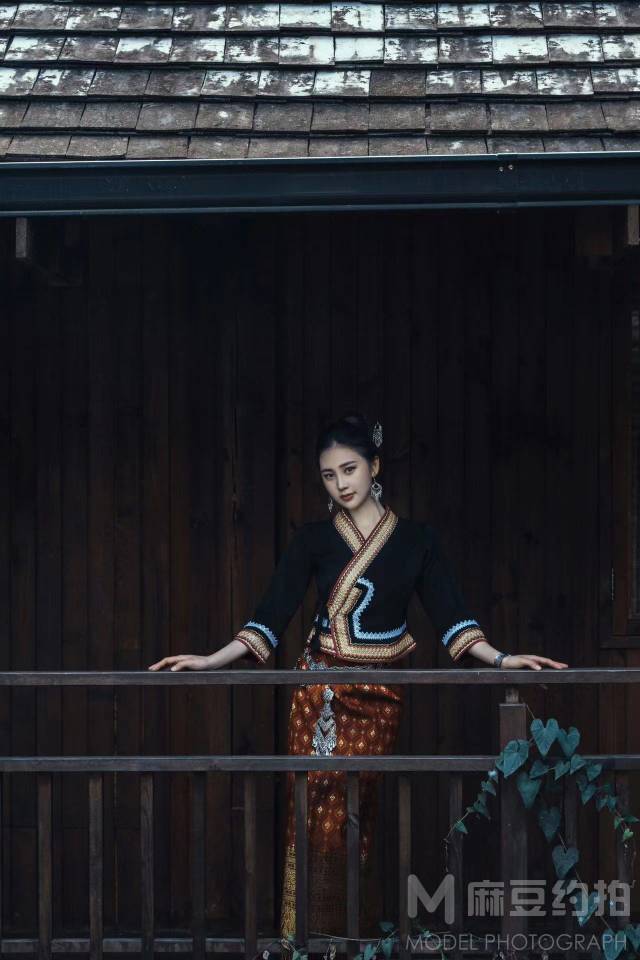 胶片模特