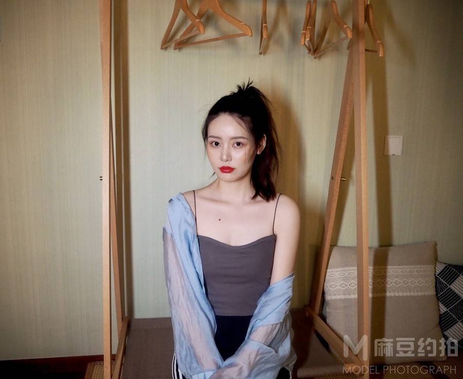 胶片模特
