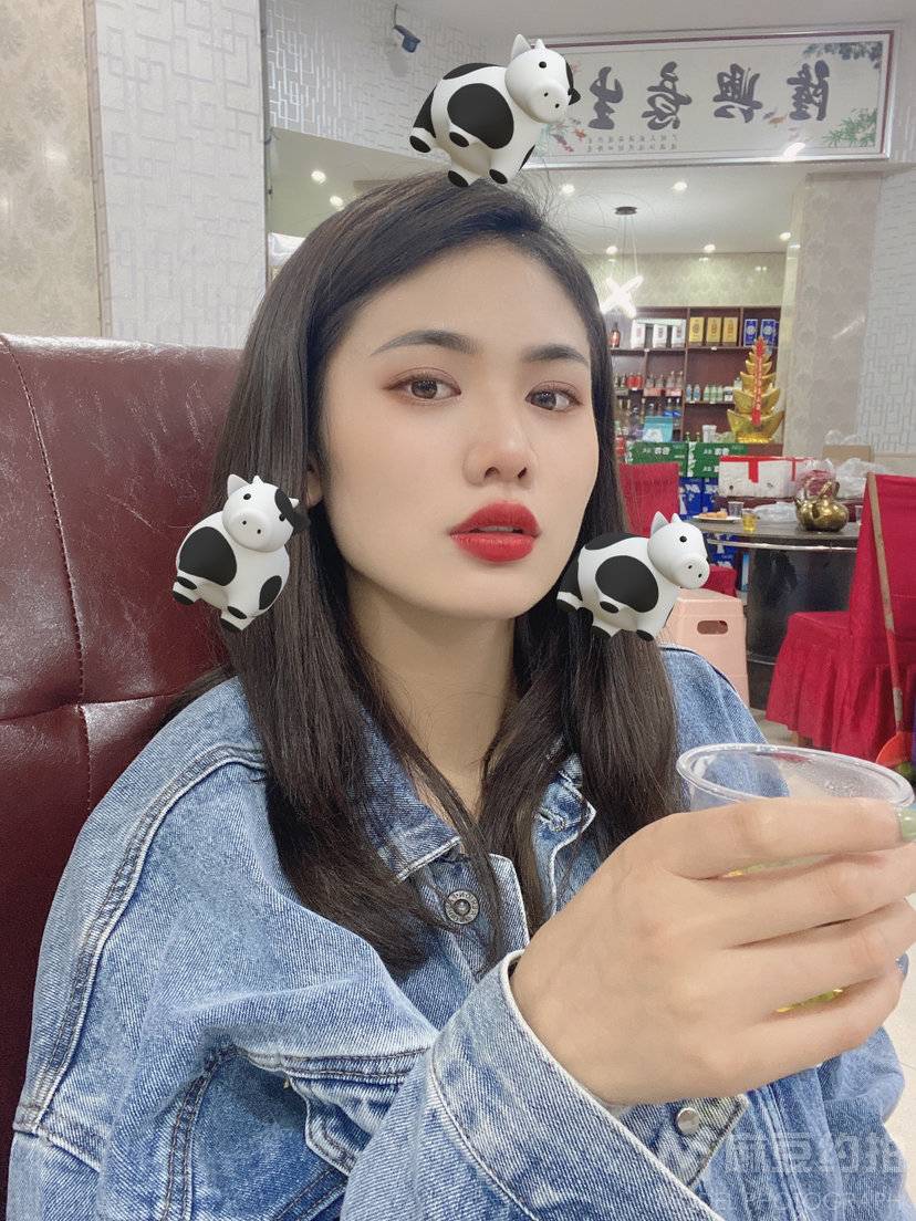 黑白模特
