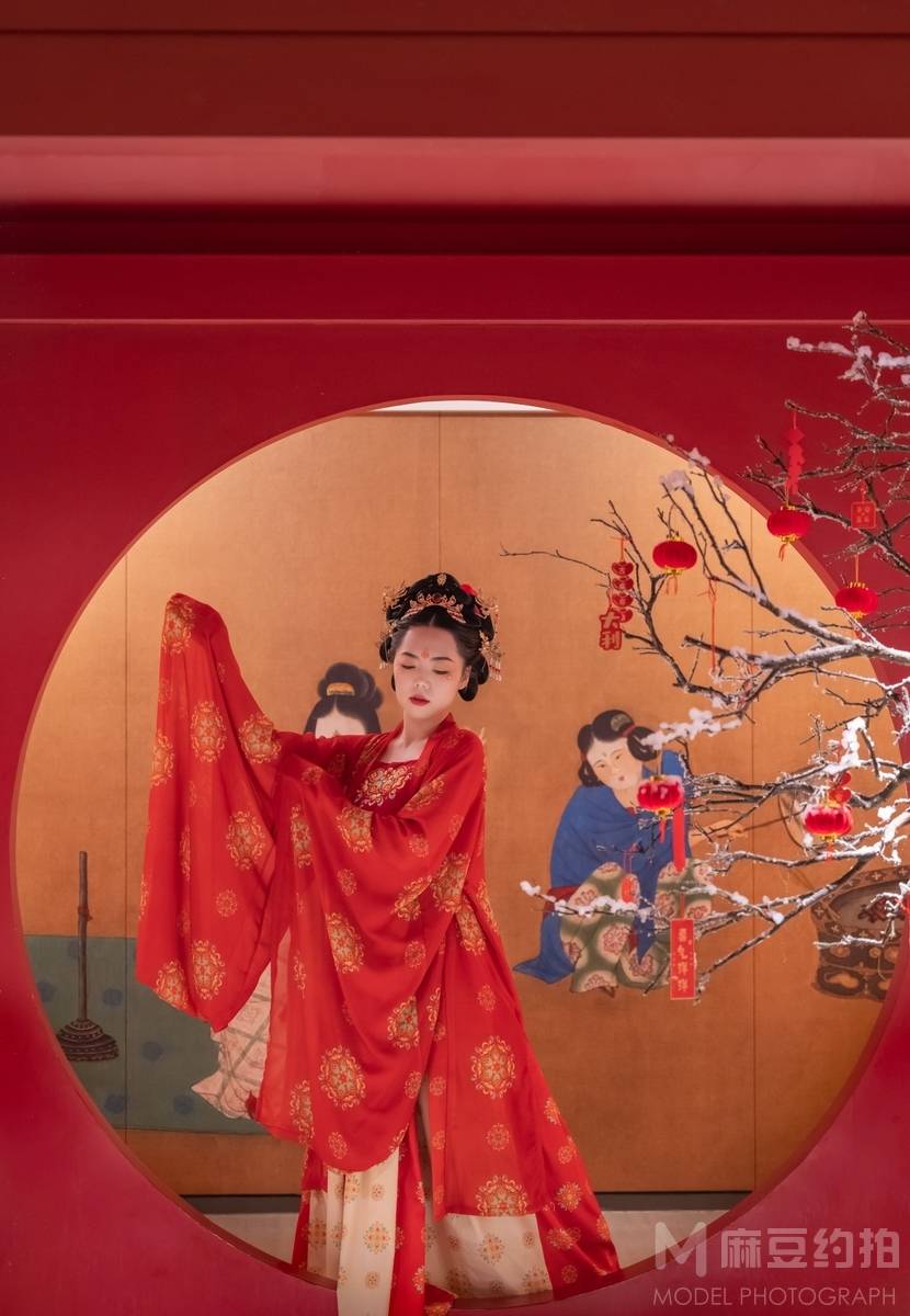 汉服模特