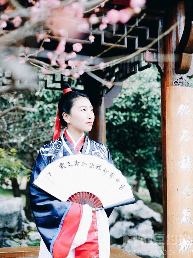 汉服模特