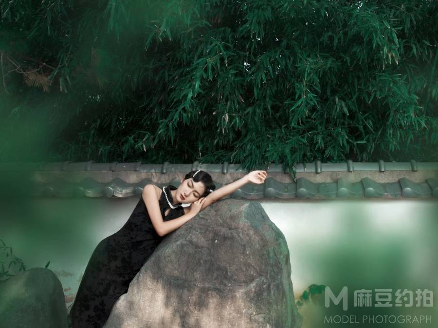 妆容模特