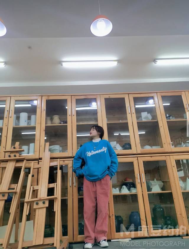 校园模特