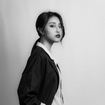 黑白模特