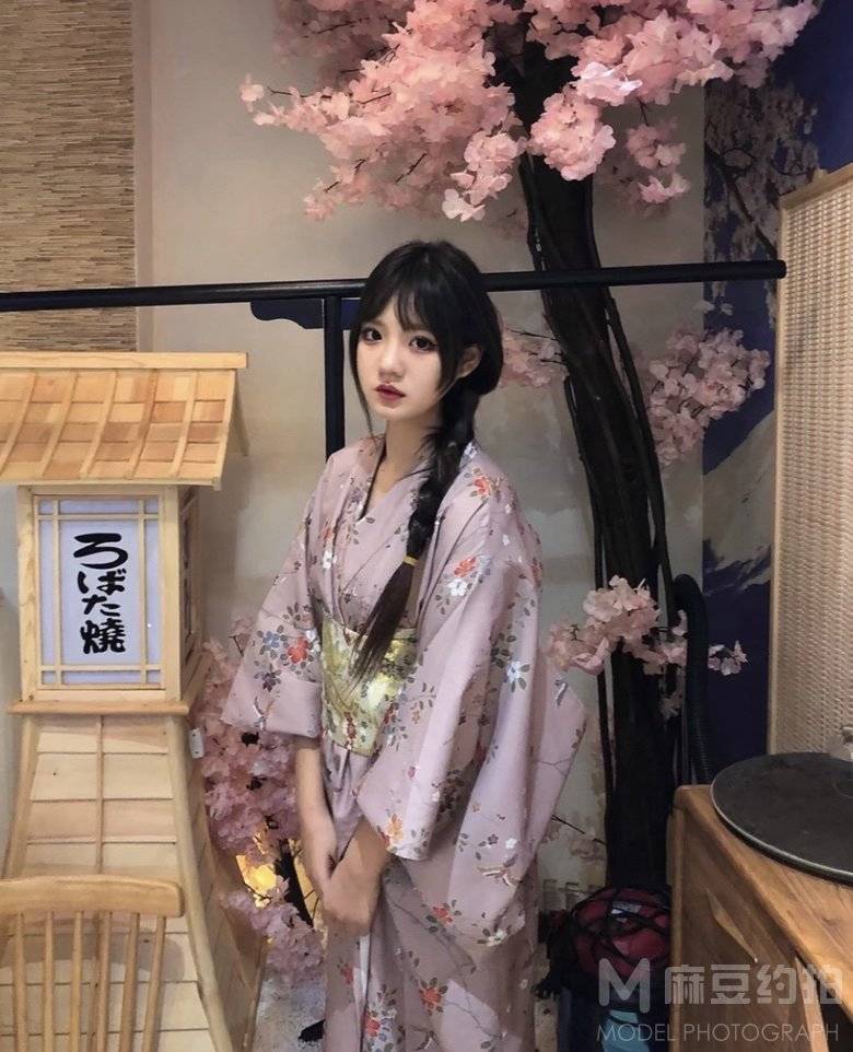 时尚模特