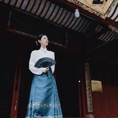 汉服模特