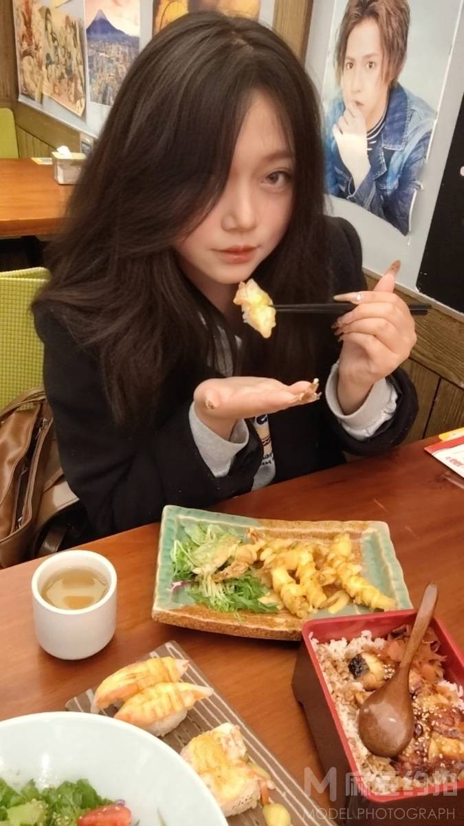 少女模特