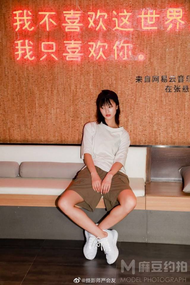 纪实模特