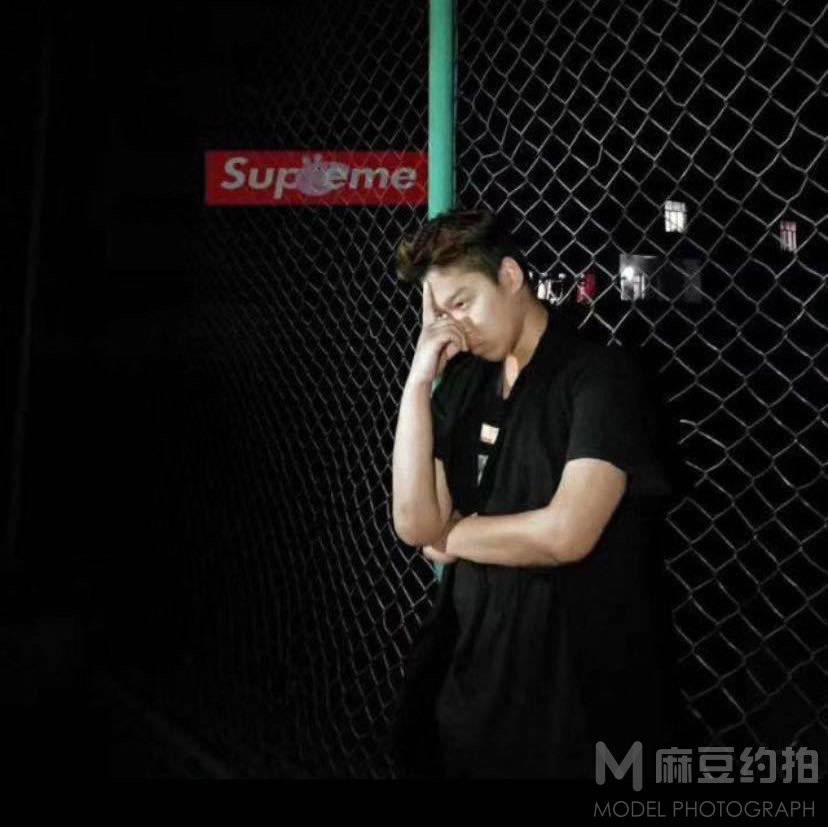 纪实模特