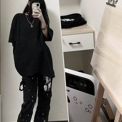 黑白模特