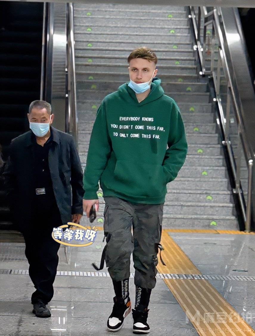 纪实模特