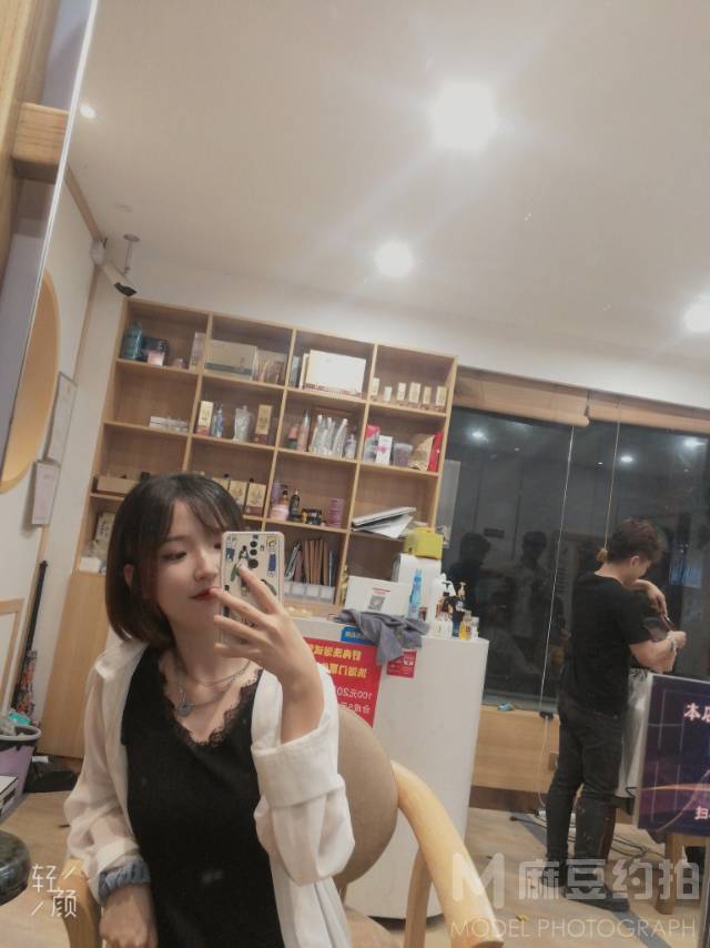 纪实模特