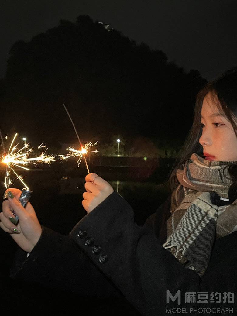 夜景模特